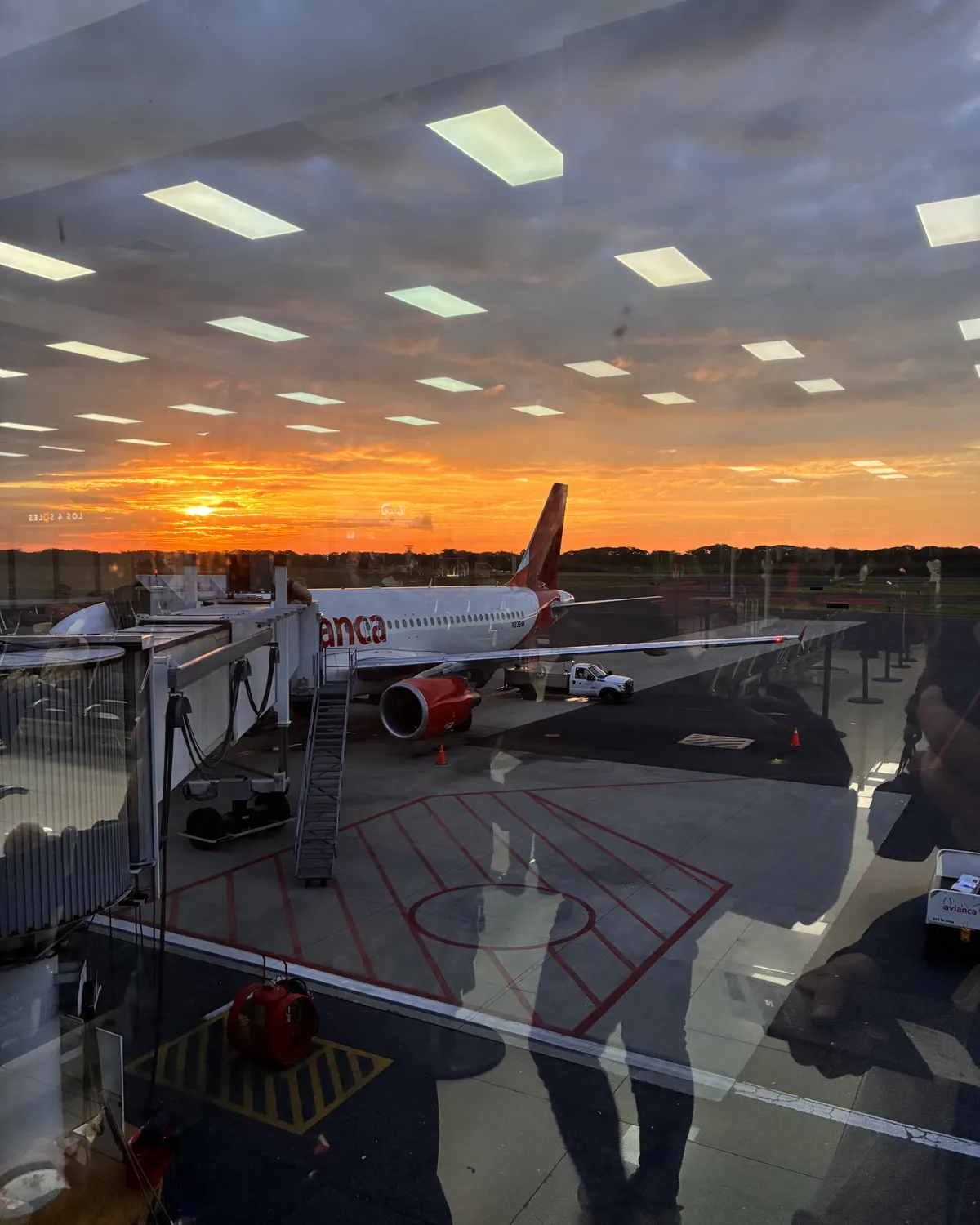 Atardecer antes de despegar, rumbo a un nuevo encuentro