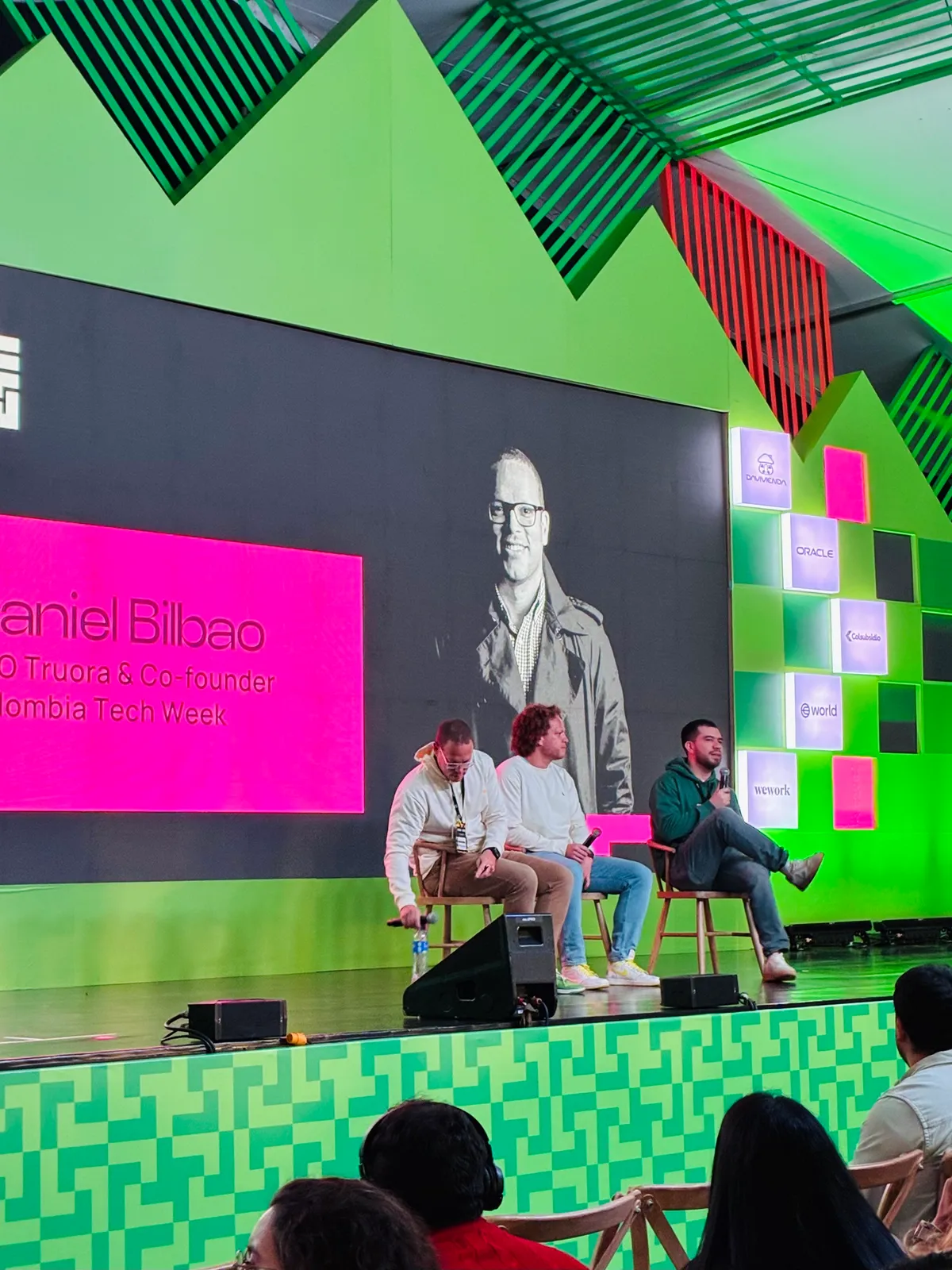 Conferencia de los hermanos Bilbao en la feria TechFest
